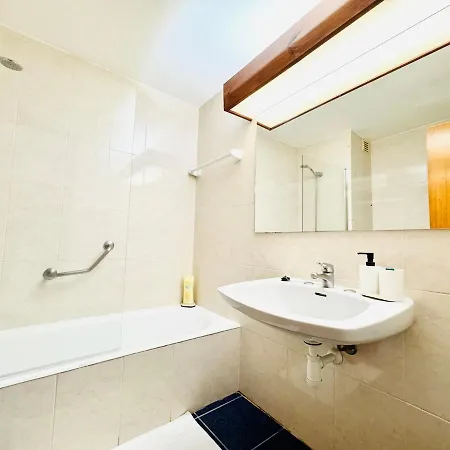 Nova T1 Rua Da Oura Albufeira