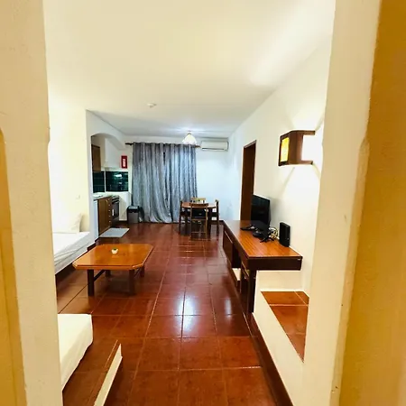 Nova T1 Rua Da Oura Apartament Albufeira