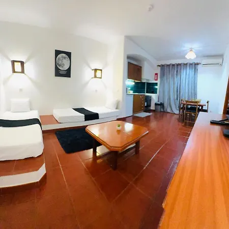 Nova T1 Rua Da Oura Apartman *