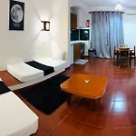 Apartment Nova T1 Rua Da Oura
